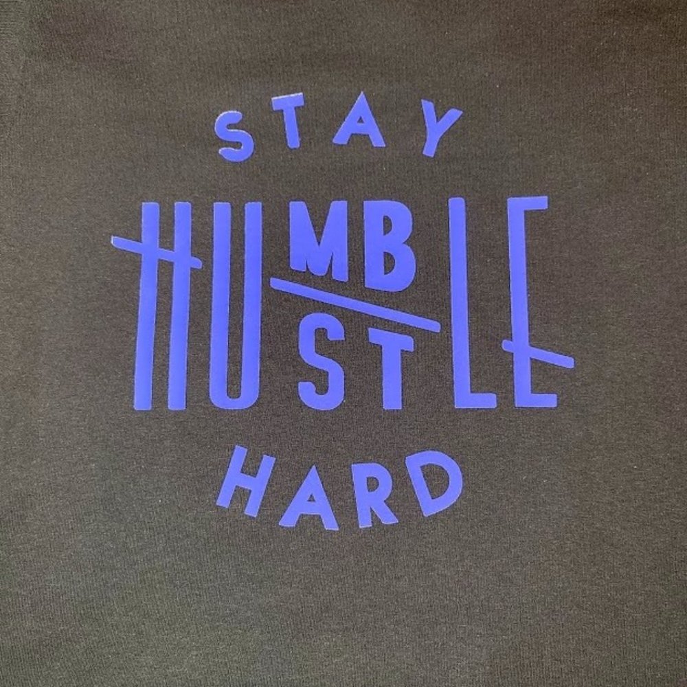 Custom made t - shirts Eyelashes and lip gloss